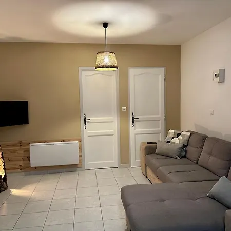 Apartment Les Rives Des Montagnes Montgardin